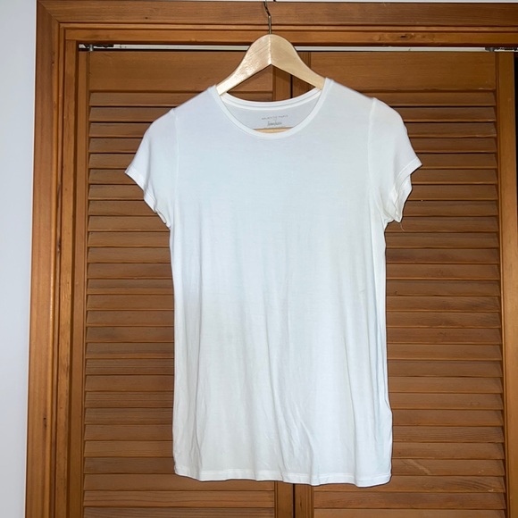 Neiman Marcus Soft Touch Short-Sleeve Tee - Picture 1 of 3